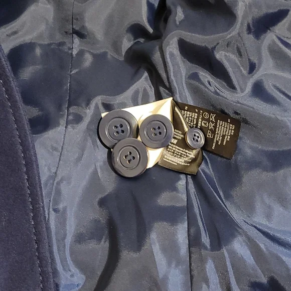 Jacket - Picture 4 of 4